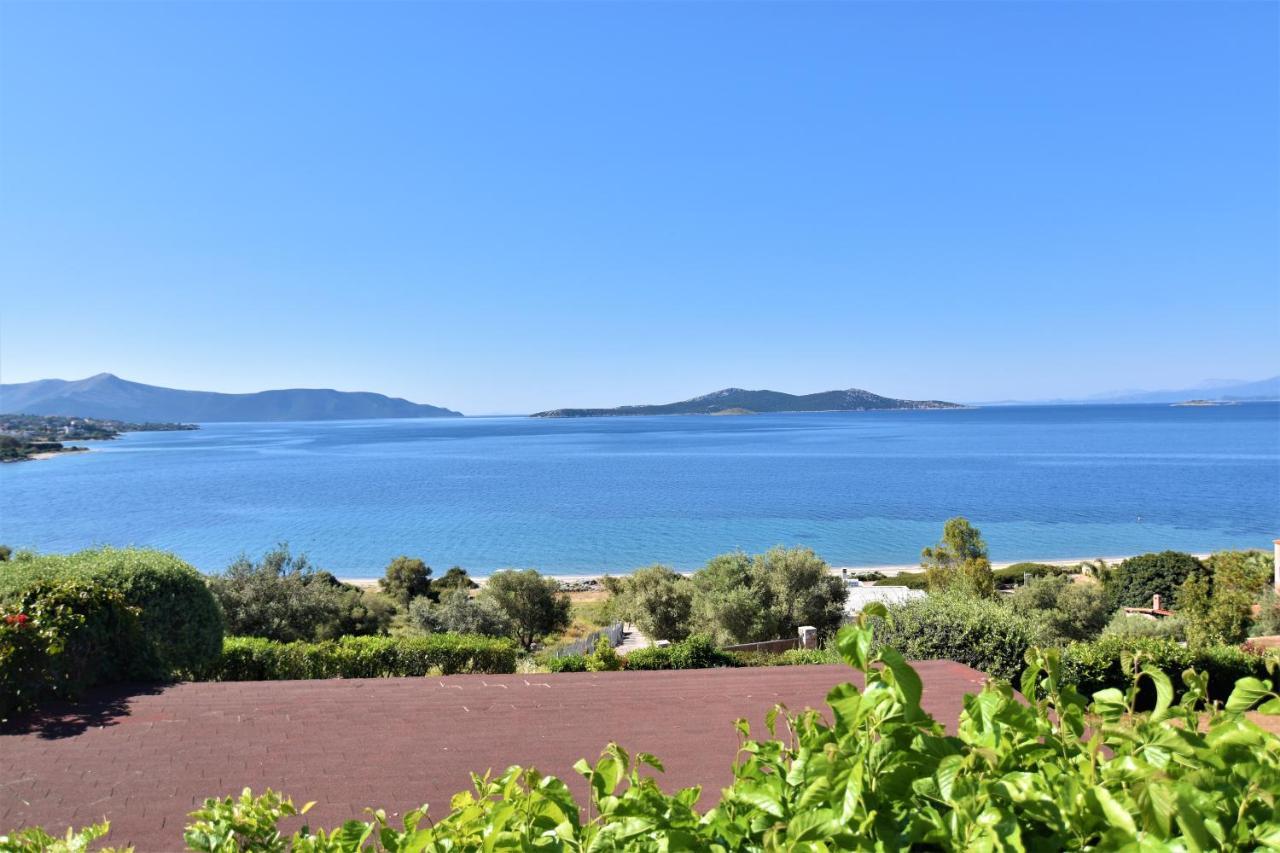 Blue Bay View - Beach House Vathirrevma エクステリア 写真