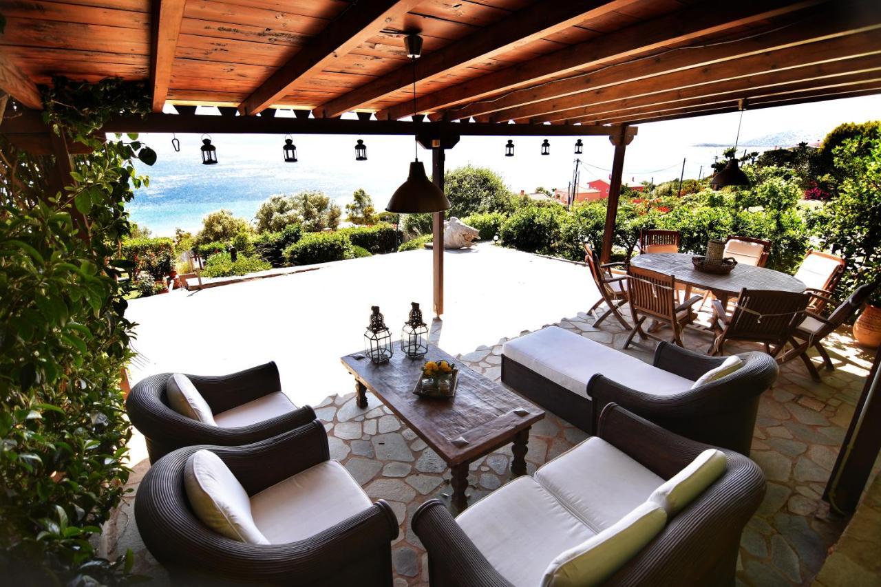 Blue Bay View - Beach House Vathirrevma エクステリア 写真