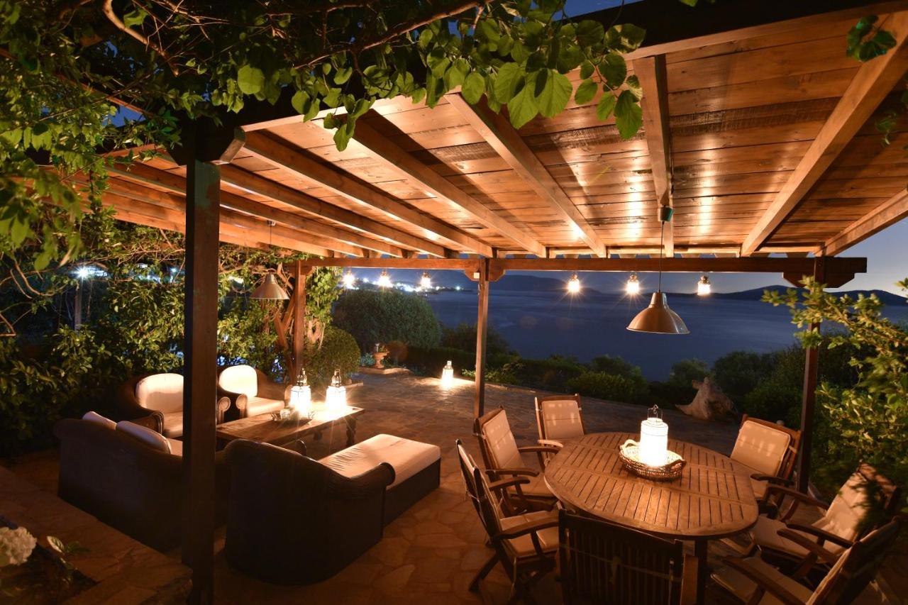 Blue Bay View - Beach House Vathirrevma エクステリア 写真