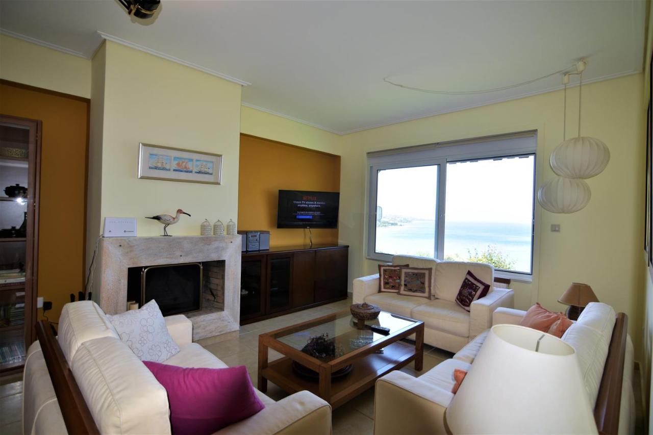 Blue Bay View - Beach House Vathirrevma エクステリア 写真